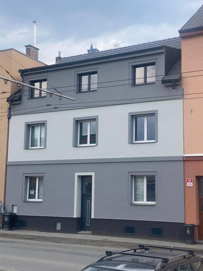 Cerna Ruze- Apartman 5 Pilzno Zewnętrze zdjęcie