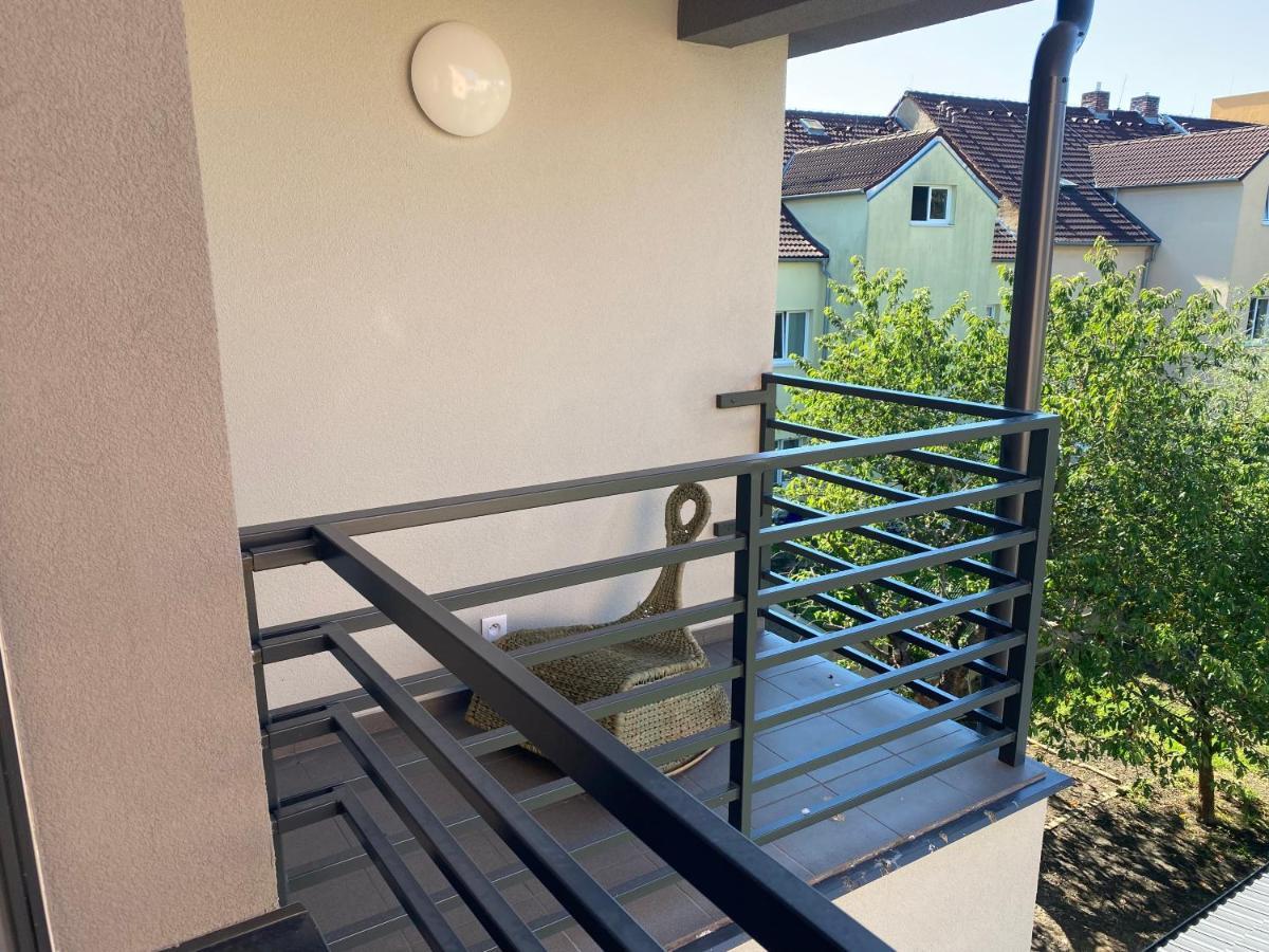 Cerna Ruze- Apartman 5 Pilzno Zewnętrze zdjęcie