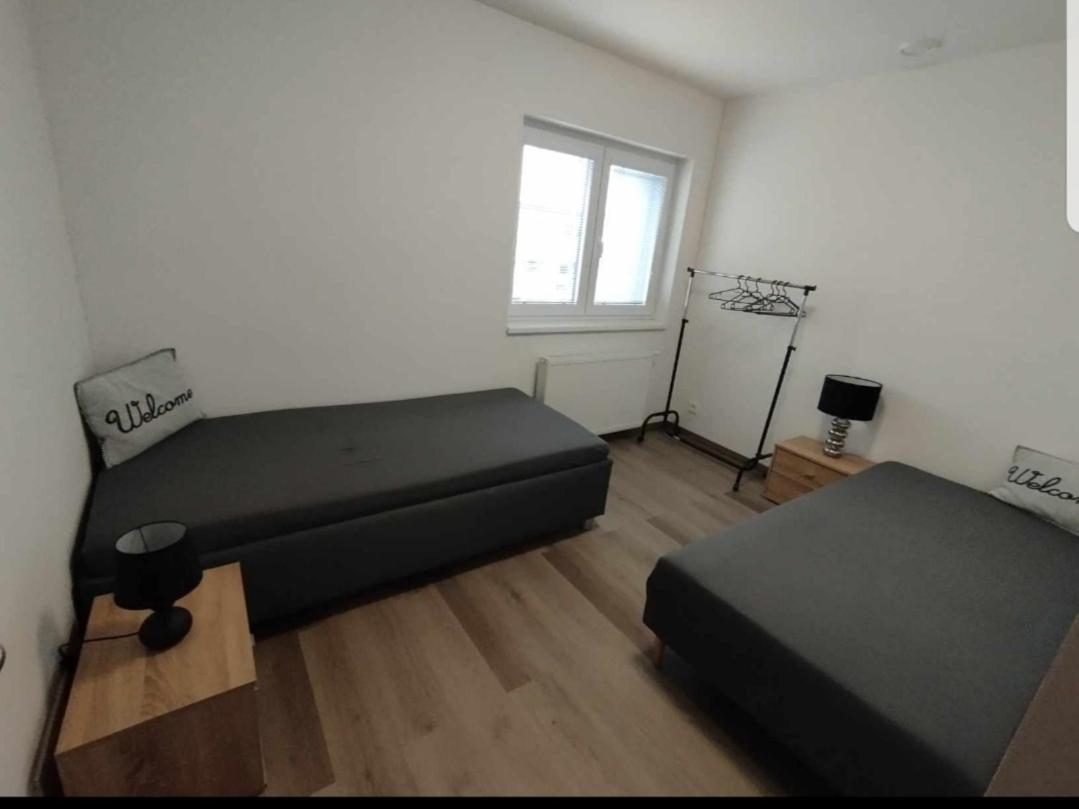 Cerna Ruze- Apartman 5 Pilzno Zewnętrze zdjęcie